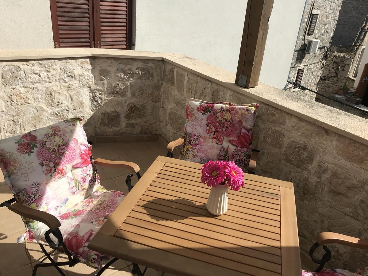 Tribalj Apartman Toni מראה חיצוני תמונה
